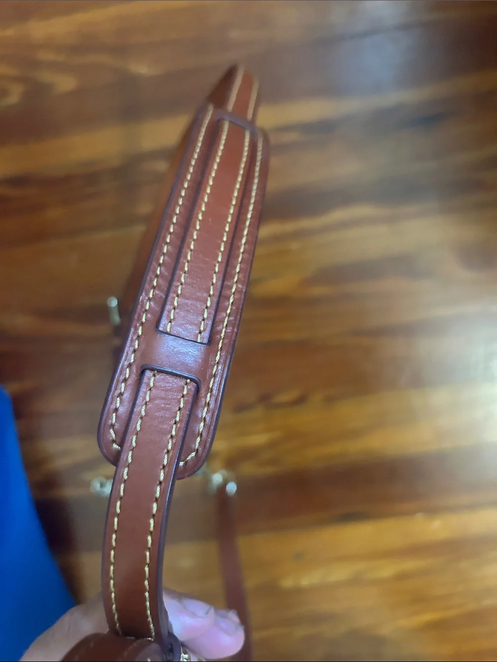 Dooney & Bourke classic dooney
